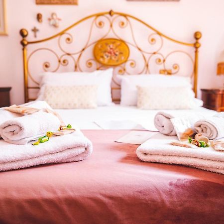 Casa Tonina Bed & Breakfast Carloforte  Ngoại thất bức ảnh